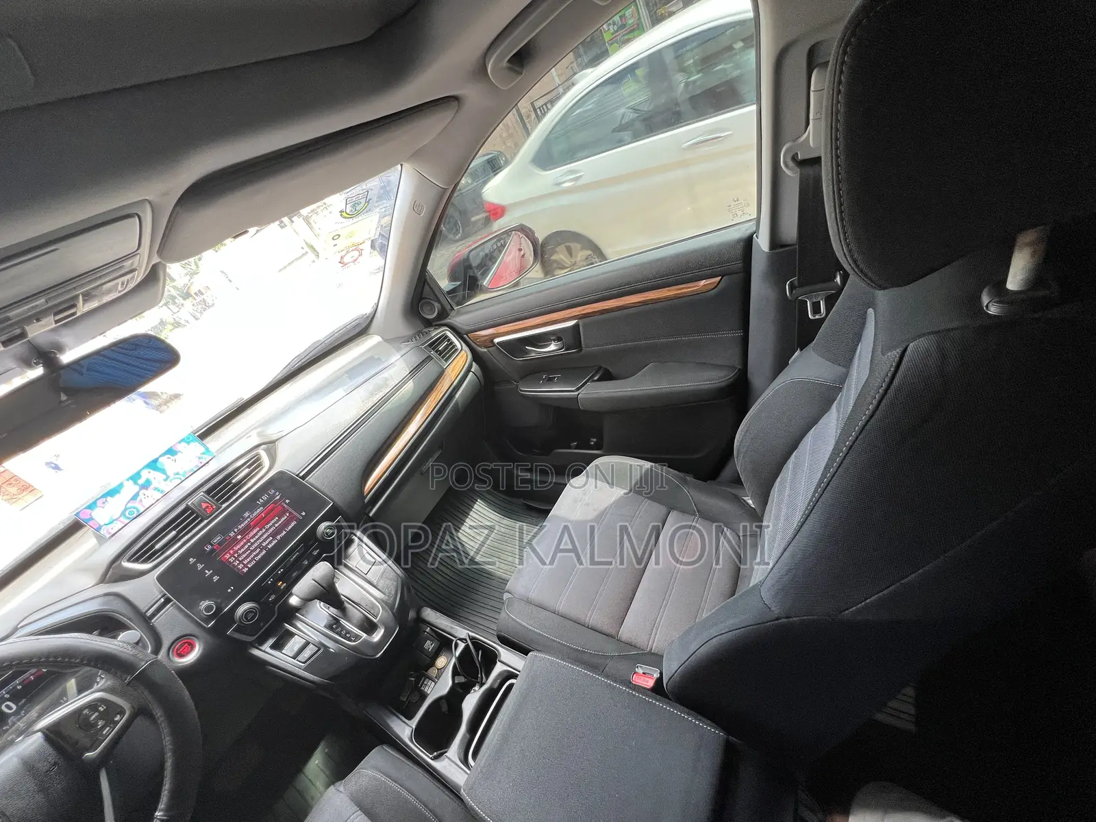 Honda CR-V 2018 Red