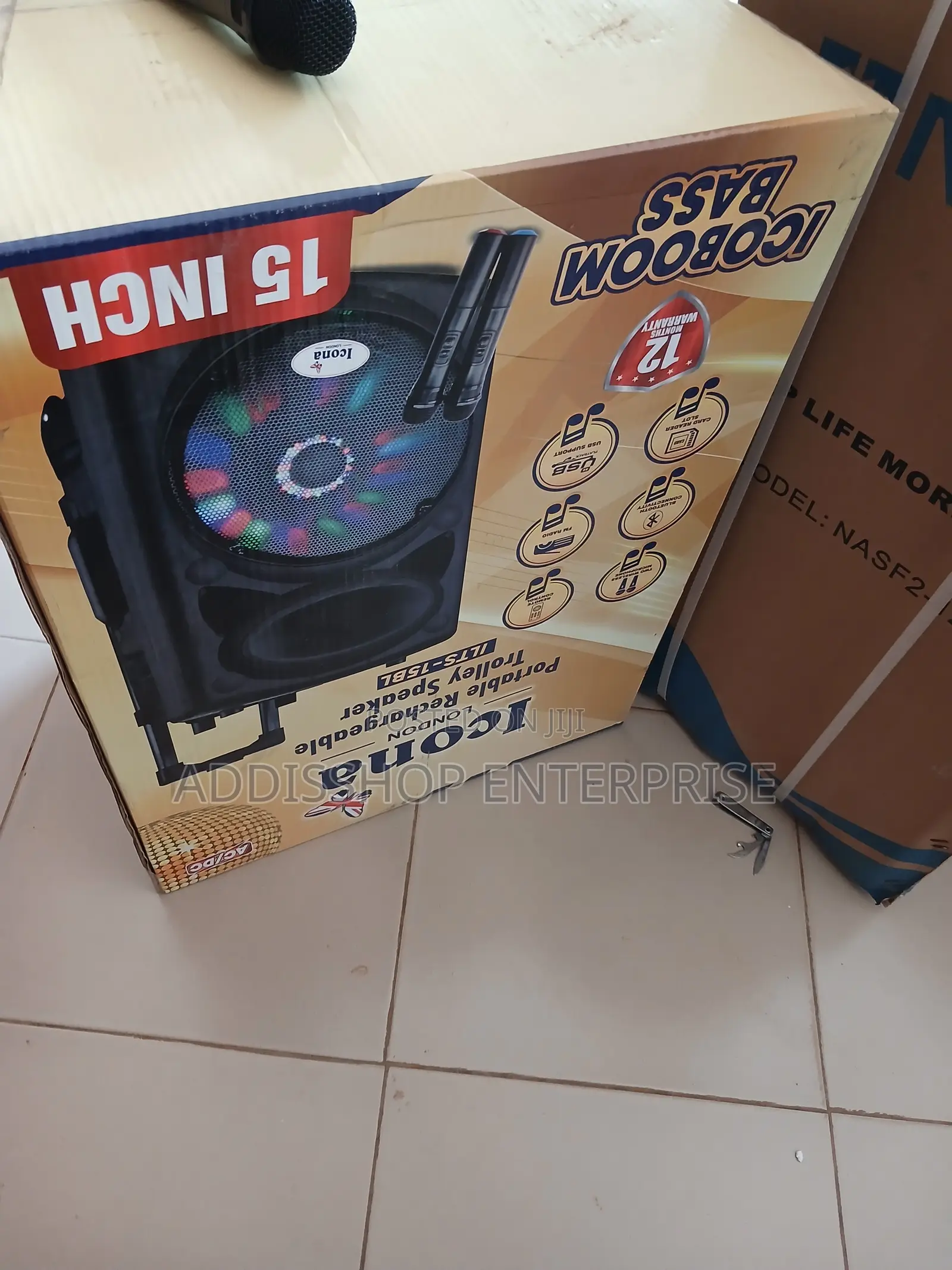 Icona Rechargeable Speaker 15 Inches
