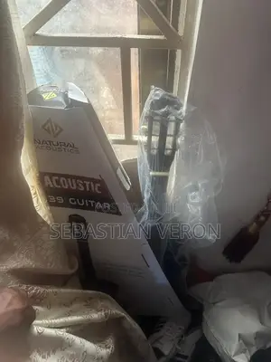 Natural Acoustic Guitar 39” Fresh in Box No Accessories