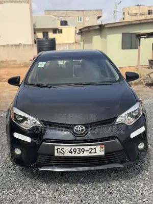 Toyota Corolla 2015 Black