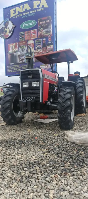 Tractor Massey Ferguson