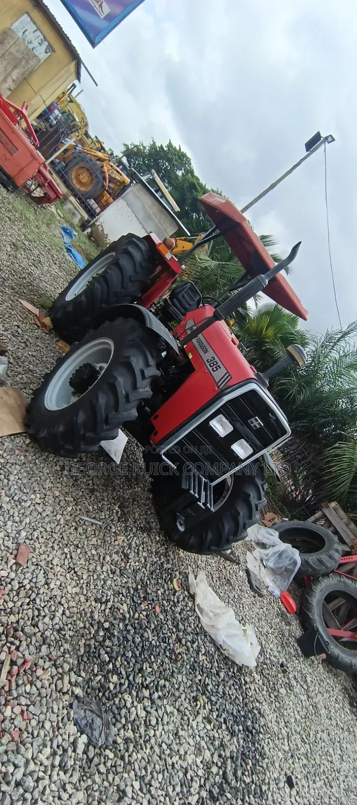 Tractor Massey Ferguson