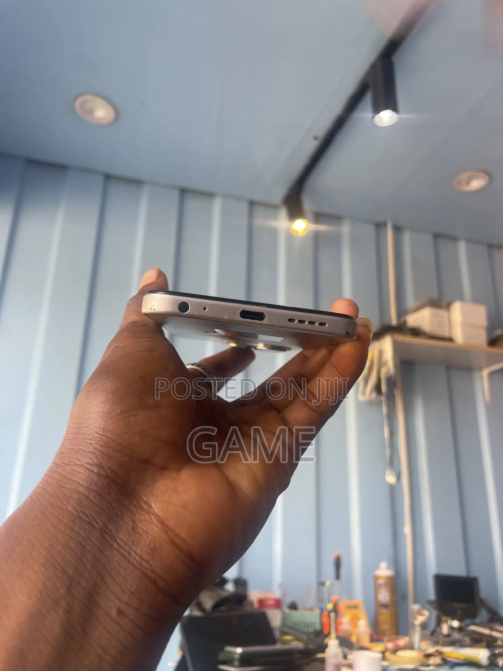 Infinix Smart 9 128 GB Silver