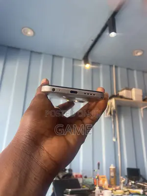 Infinix Smart 9 128 GB Silver