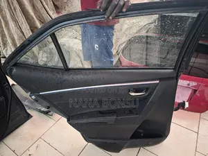 2016 Toyota Corolla Doors