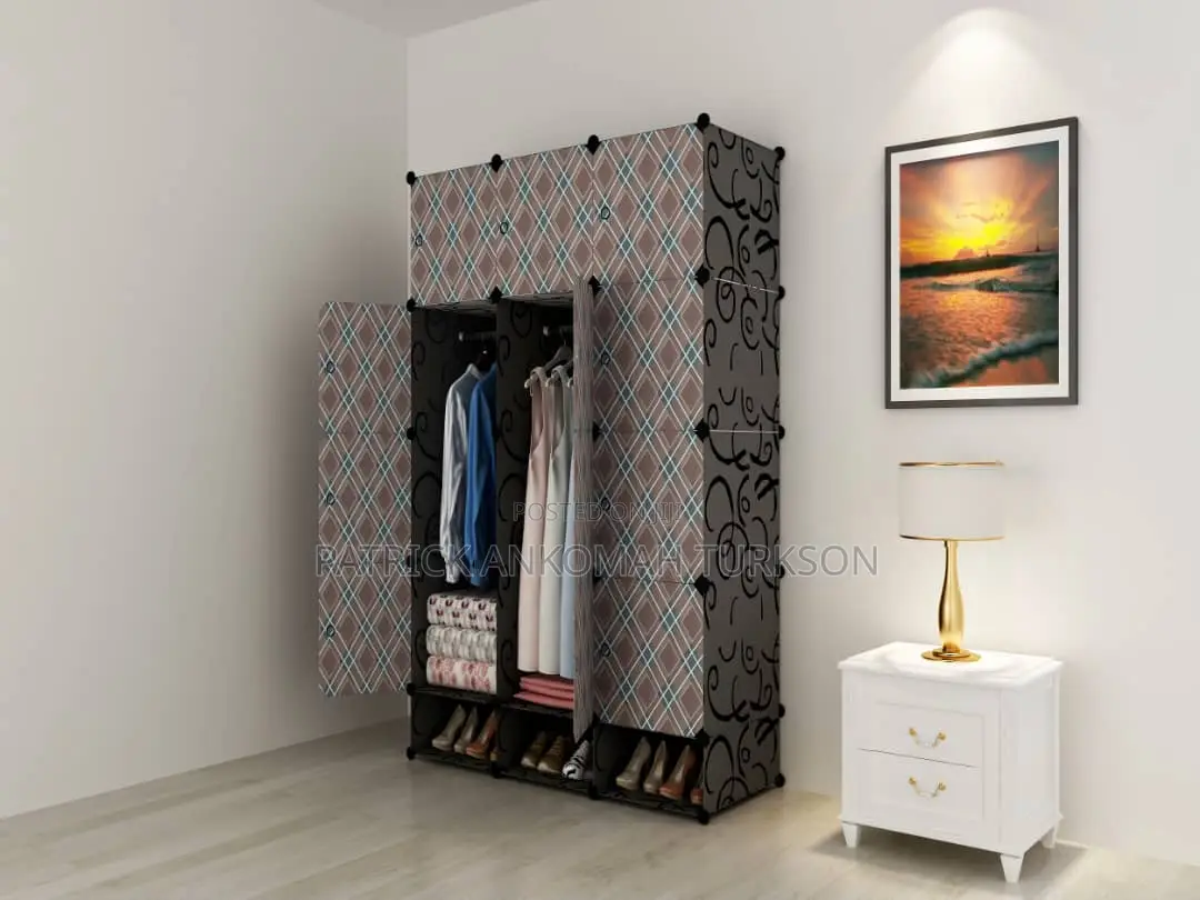 12 Cubes Plastic Wardrobe