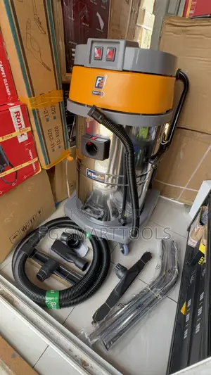 Wet Dry Vacuum Cleaner