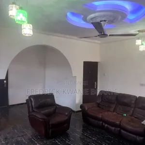 4bdrm House in Brother K Estate, Kumasi Metropolitan for sale
