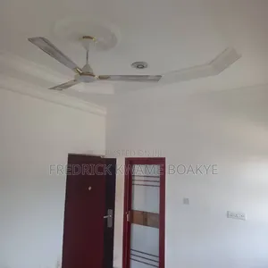 4bdrm House in Brother K Estate, Kumasi Metropolitan for sale