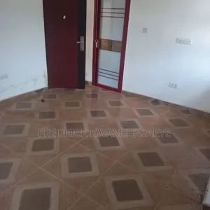 4bdrm House in Brother K Estate, Kumasi Metropolitan for sale