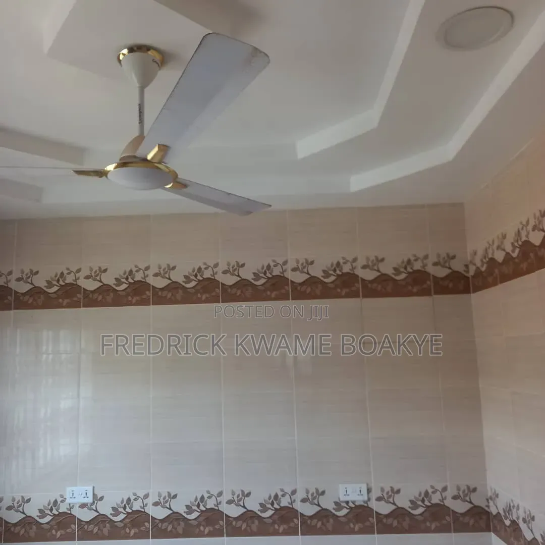 4bdrm House in Brother K Estate, Kumasi Metropolitan for sale