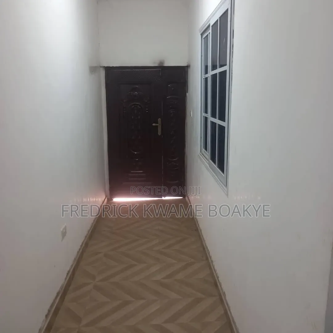 4bdrm House in Brother K Estate, Kumasi Metropolitan for sale