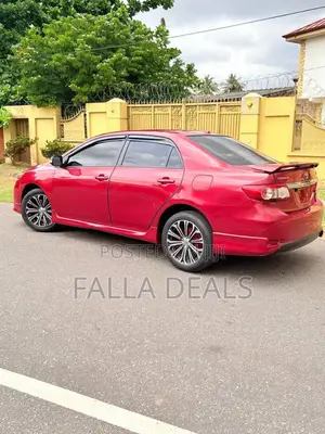 Toyota Corolla S 5-Speed 2013 Red