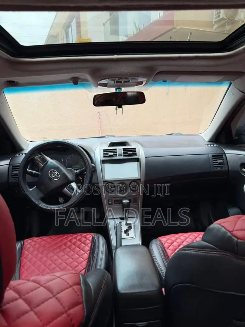Toyota Corolla S 5-Speed 2013 Red