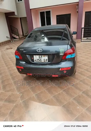 Toyota Yaris 2008 Black