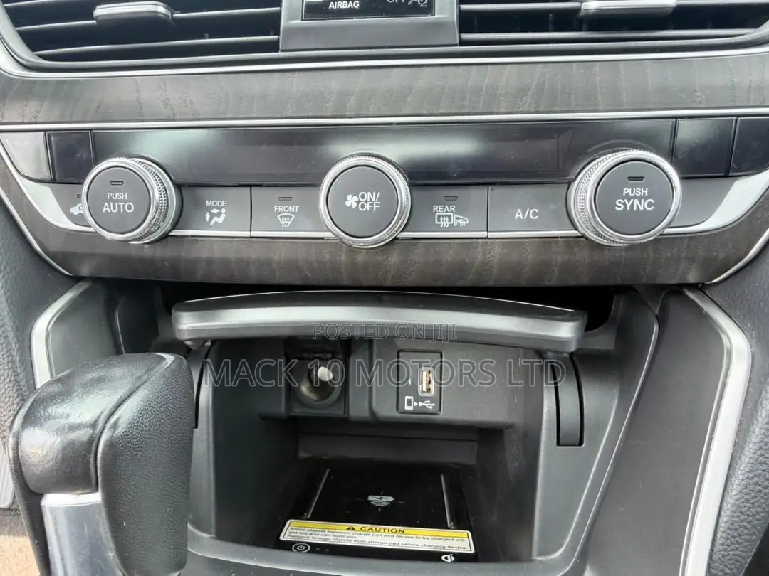 Honda Accord Touring 2018 Silver