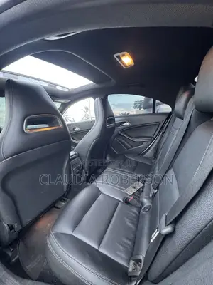 Mercedes-Benz CLA-Class CLA 250 4MATIC Sedan 2016 Silver