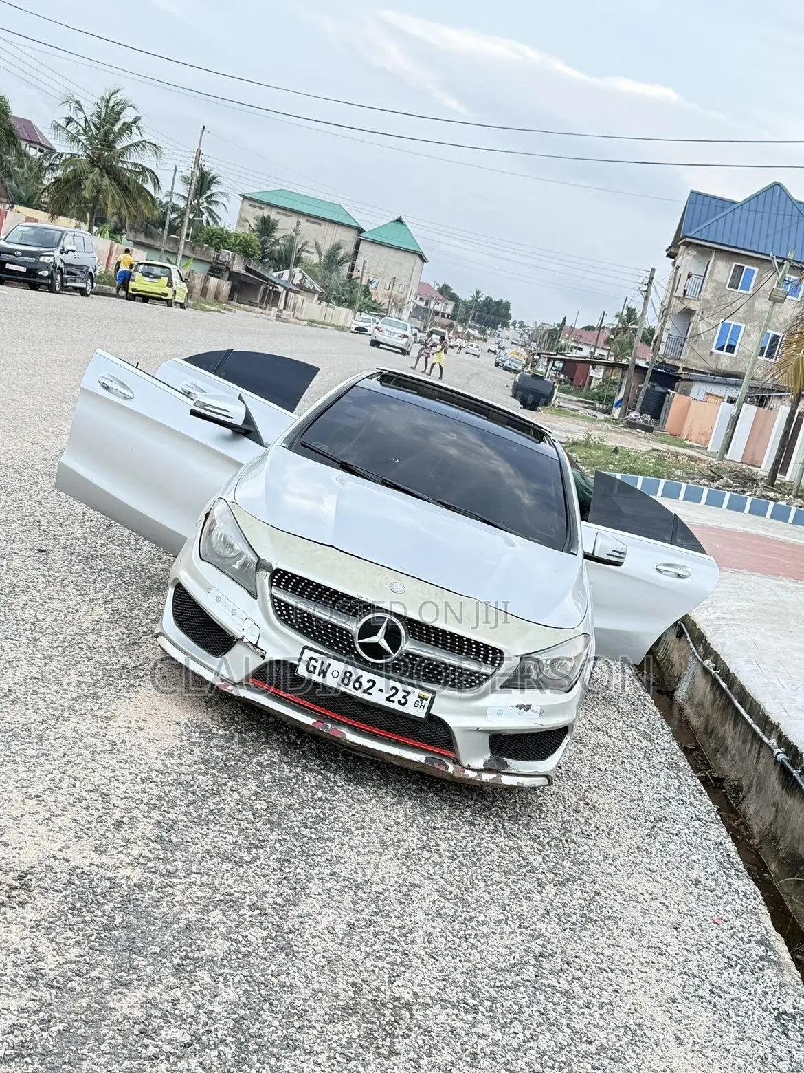 Mercedes-Benz CLA-Class CLA 250 4MATIC Sedan 2016 Silver