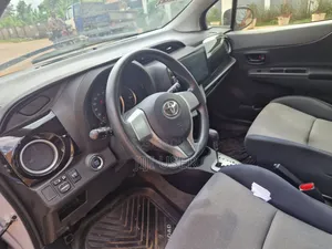 Toyota Vitz 2012 Gray