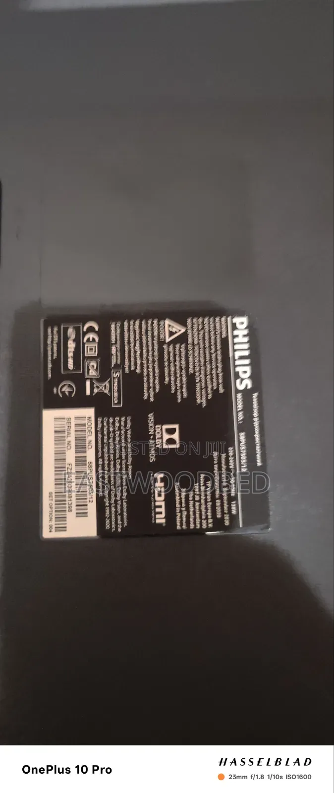58 " Philips Smart Tv With Screen Broken