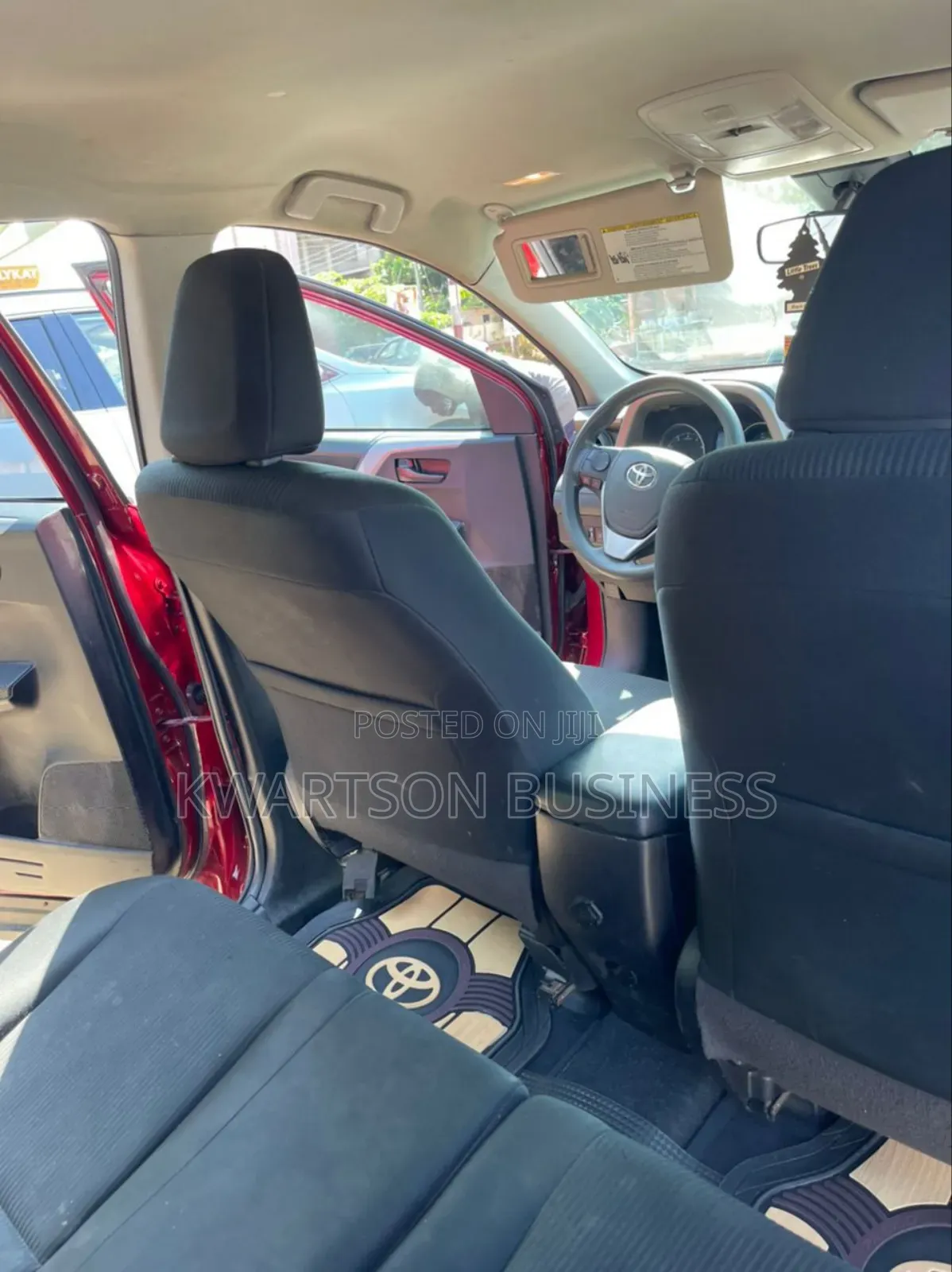 Toyota RAV4 2018 Red