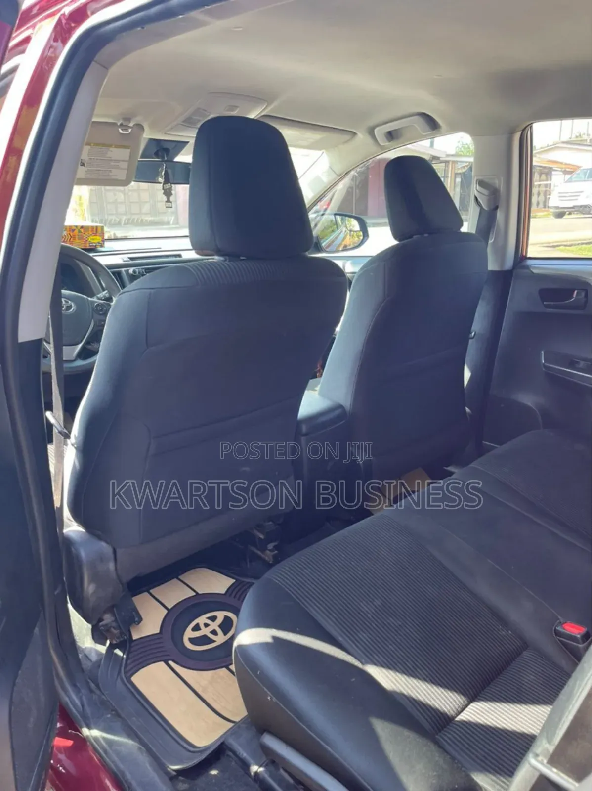 Toyota RAV4 2018 Red