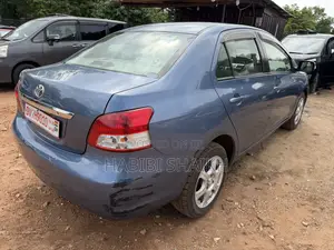 Toyota Belta 2011 Blue
