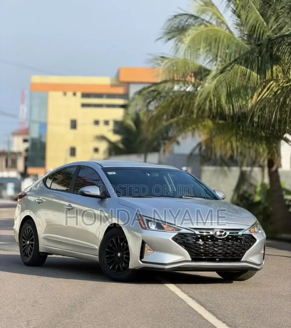 Hyundai Elantra SEL 2020 Silver