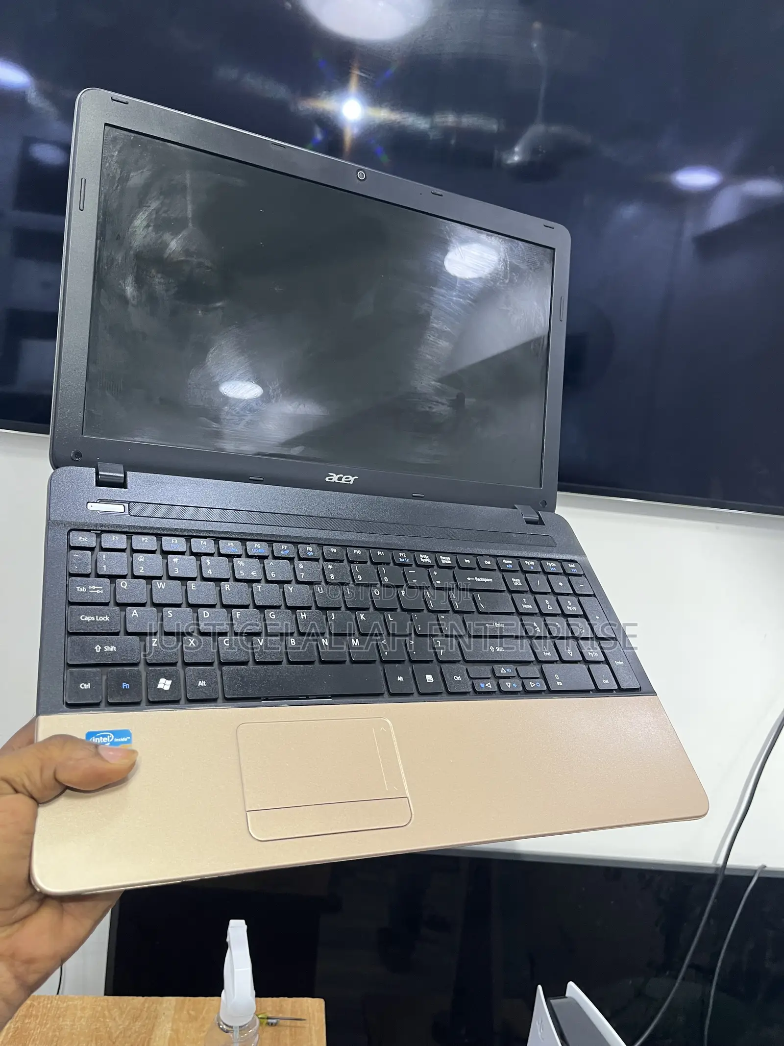 Laptop Acer Aspire E1-571 4GB Intel Core i5 HDD 500GB