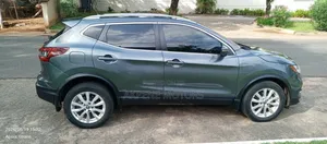 Nissan Rogue 2021 Gray