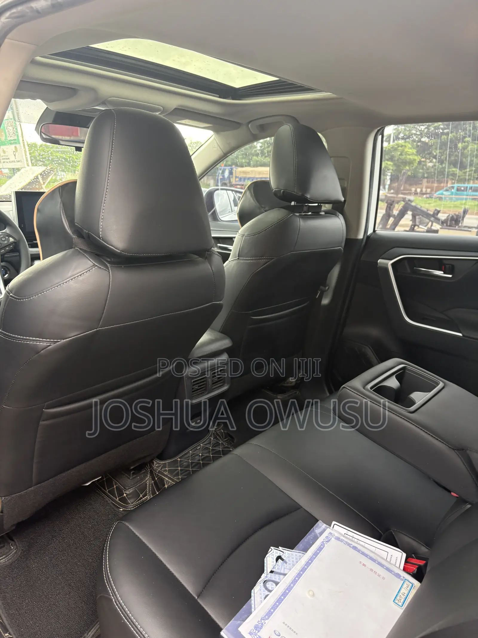 Toyota RAV4 XLE Premium 2021 White