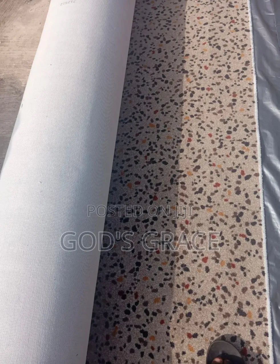 Brownwish With Design Thick And.Heavy Carpet