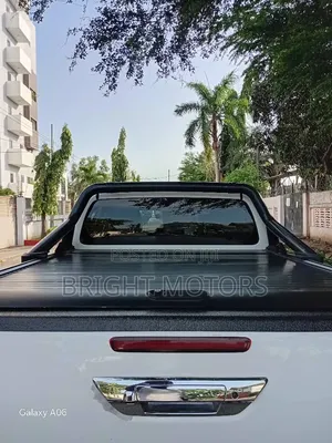 Toyota Hilux Revo Double Cab Deisel 2.4 RWD 2019 White