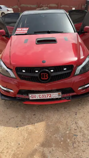 Mercedes-Benz C250 2014 Red