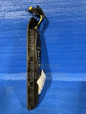 Honda Civic 2022-2026 Passenger’S Side Knee Airbag