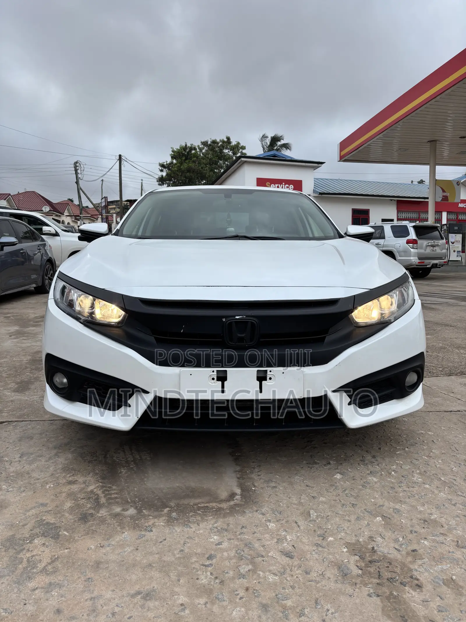 Honda Civic EX-L Sedan 2018 White