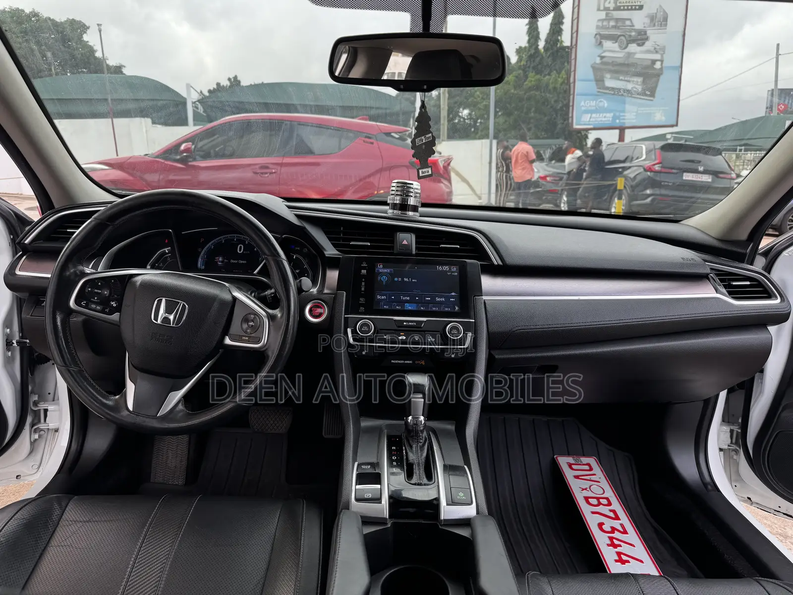 Honda Civic EX-L Sedan 2018 White