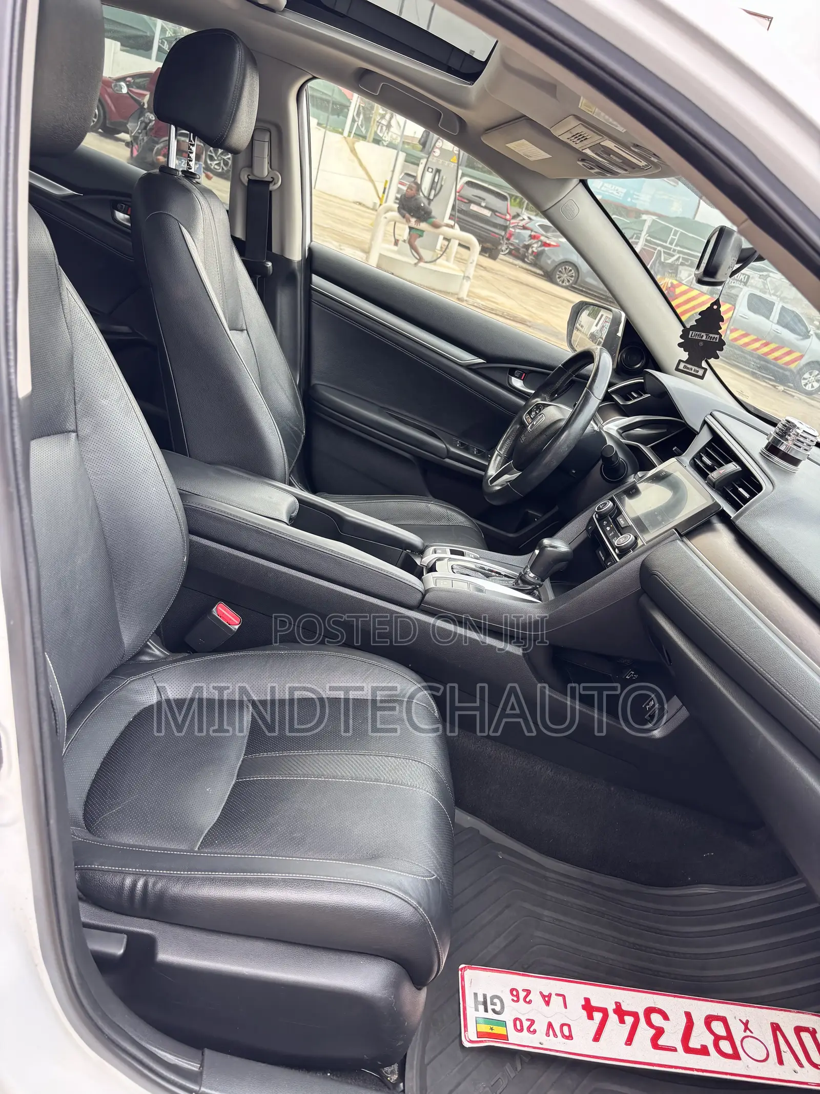 Honda Civic EX-L Sedan 2018 White