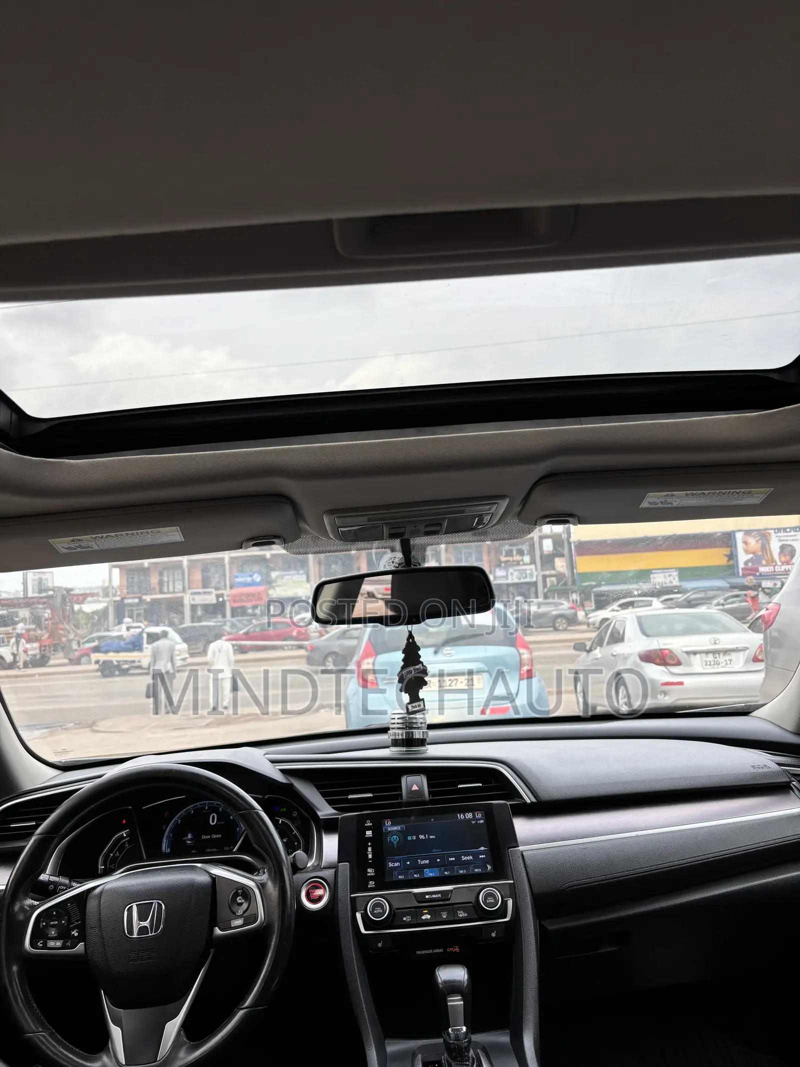 Honda Civic EX-L Sedan 2018 White