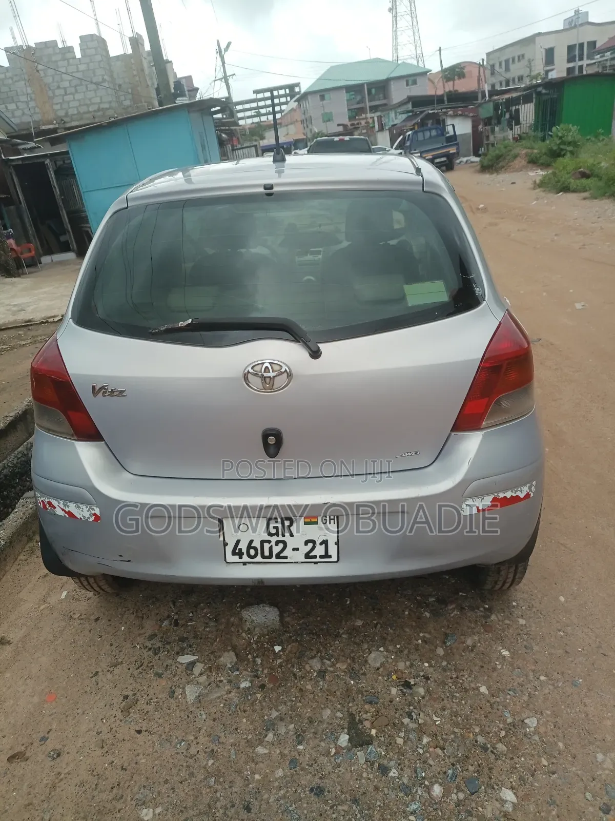 Toyota Vitz 1.3 AWD 3dr 2010 Gray