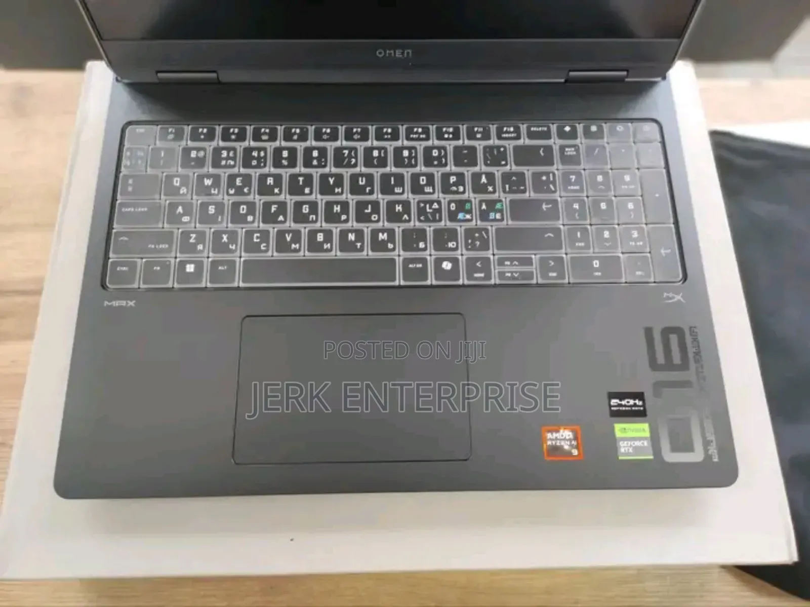 New Laptop HP OmniBook Ultra Flip 14" 16GB AMD Ryzen 9 SSD 1T