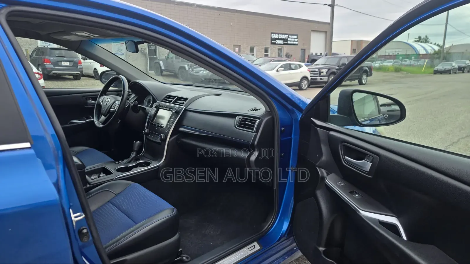 Toyota Camry 2016 Blue