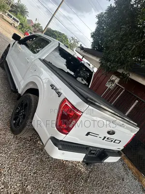 Ford F-150 XLT 2023 White