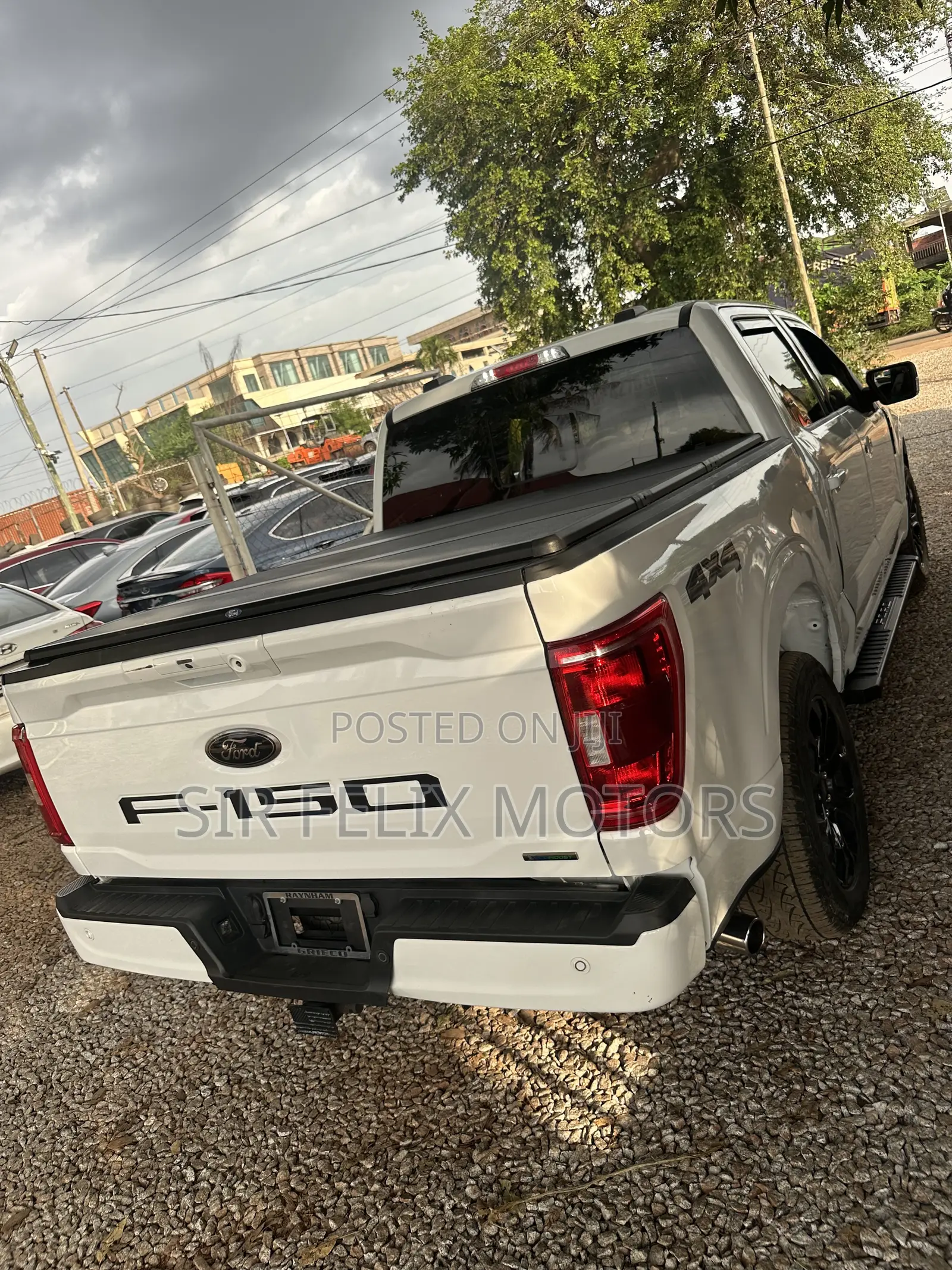 Ford F-150 XLT 2023 White