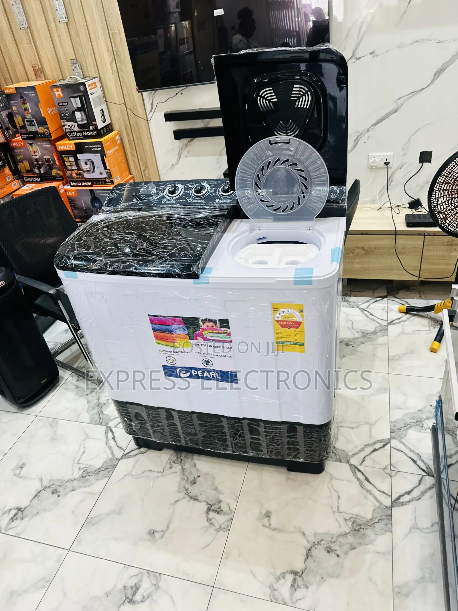Semi Automatic Pearl 18kg Topload Twintub