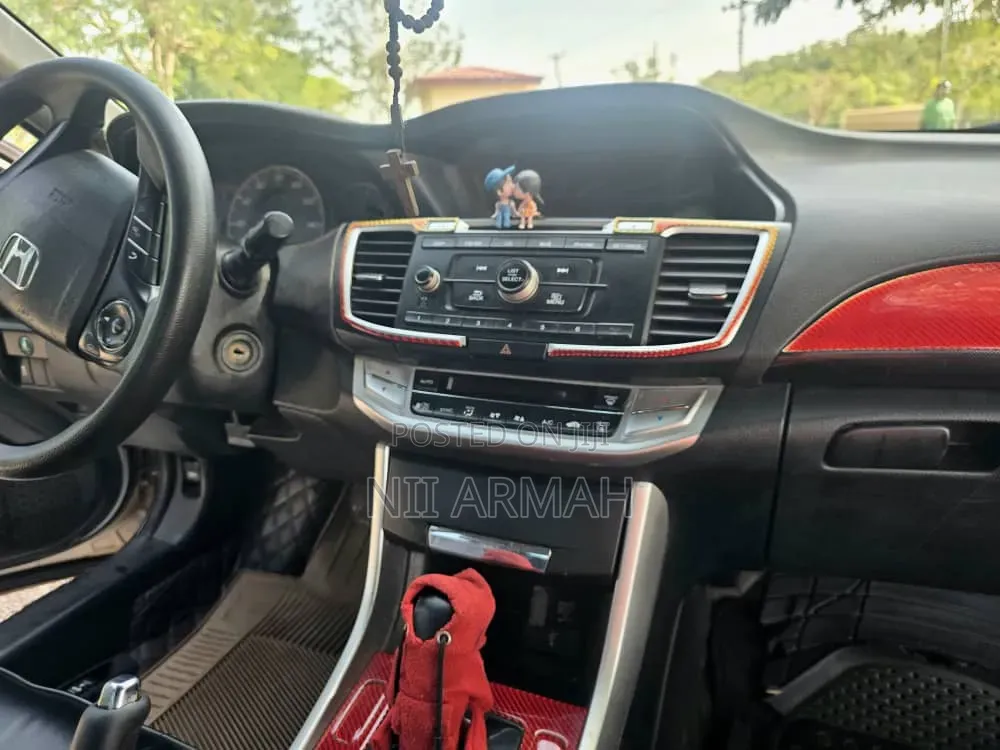 Honda Accord 2013 Silver