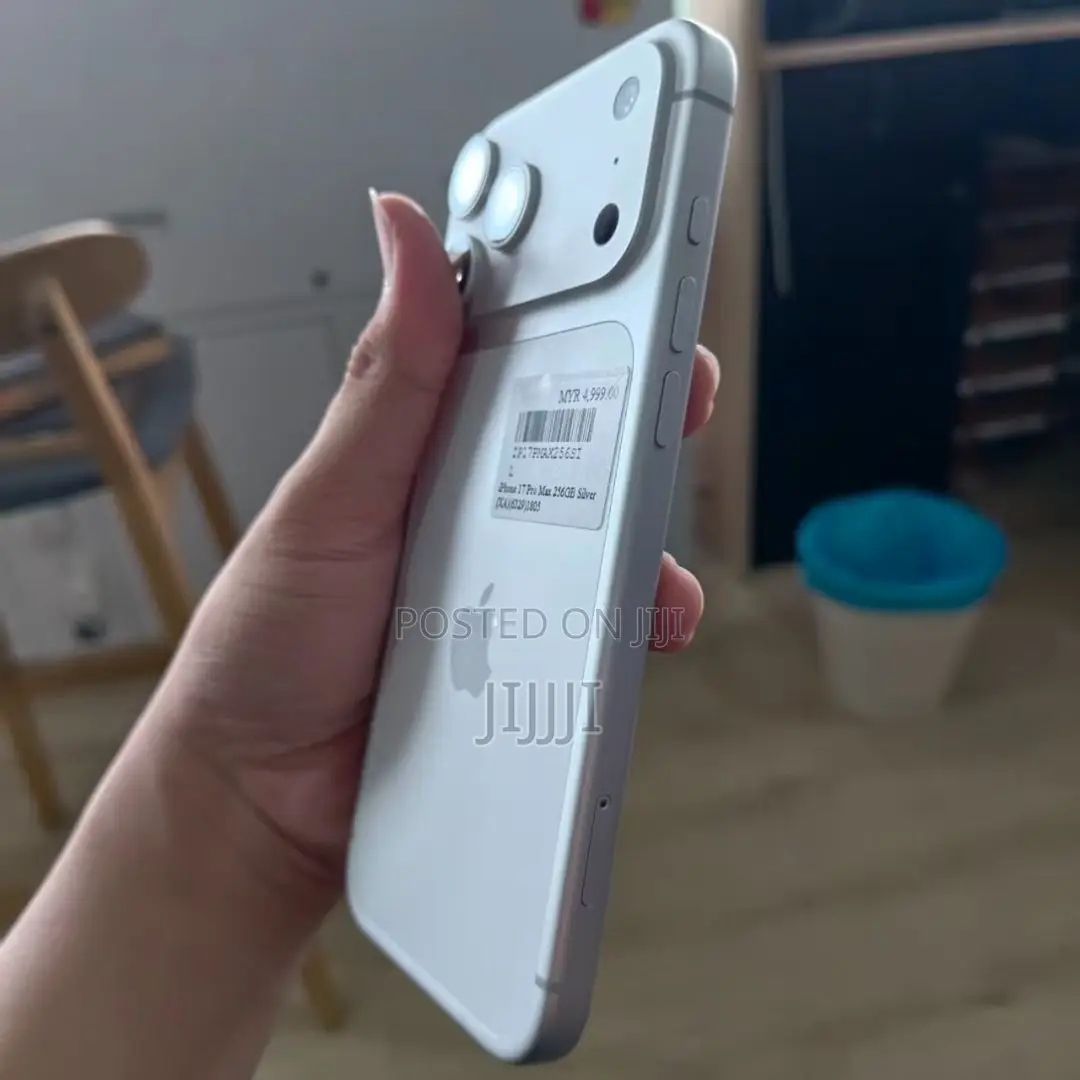 Apple iPhone 17 Pro Max 256 GB Silver