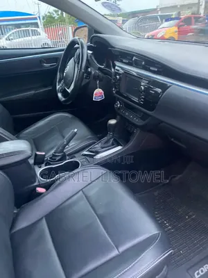 Toyota Corolla 2017 Silver