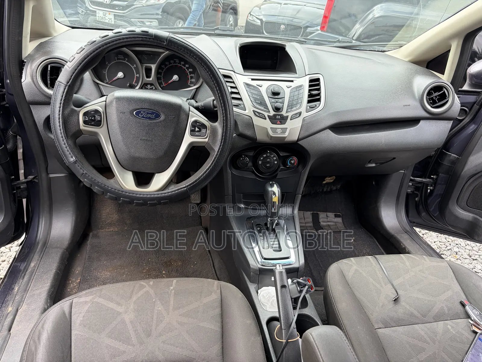 Ford Fiesta S Sedan 2013 Gray
