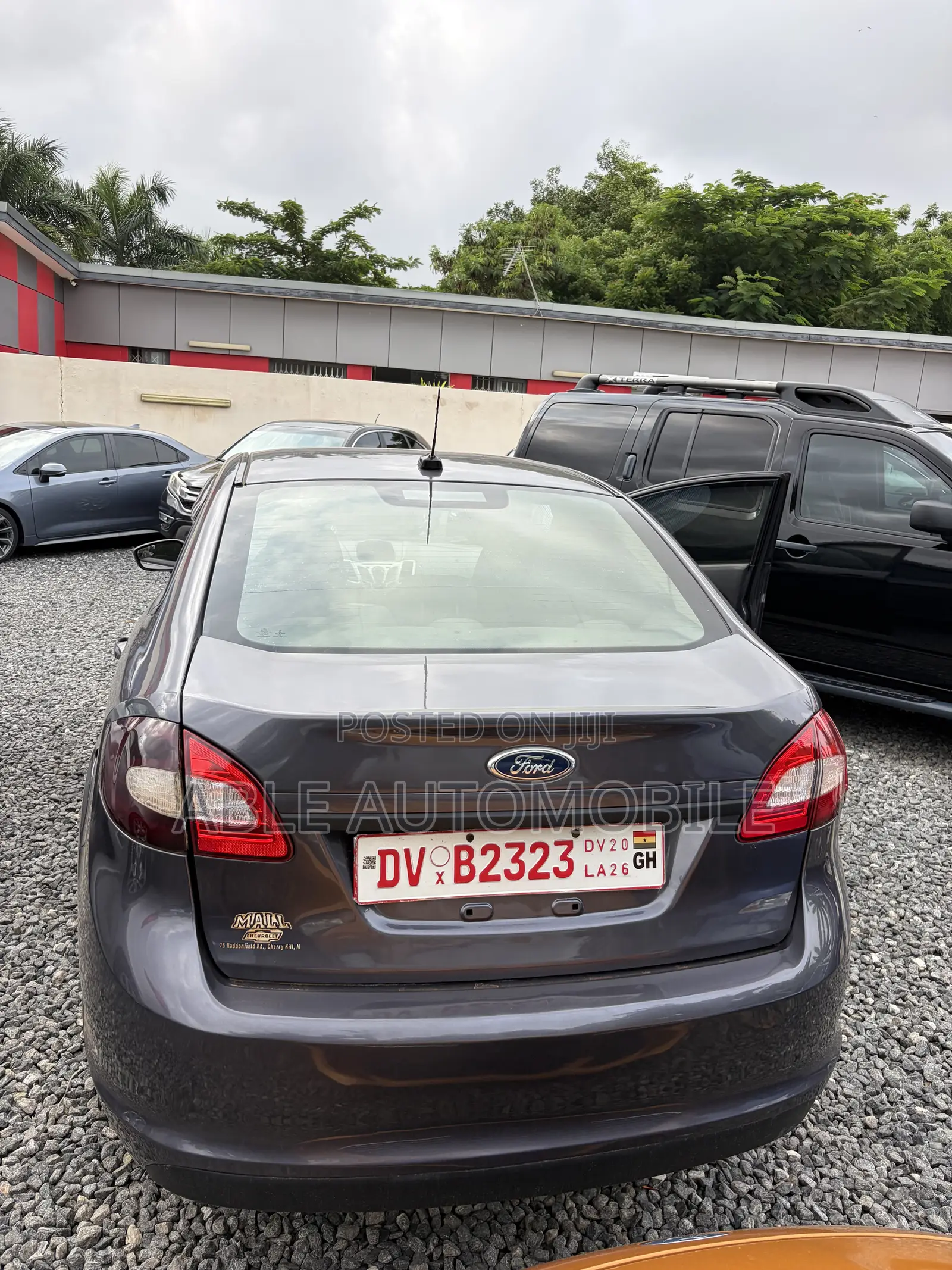 Ford Fiesta S Sedan 2013 Gray